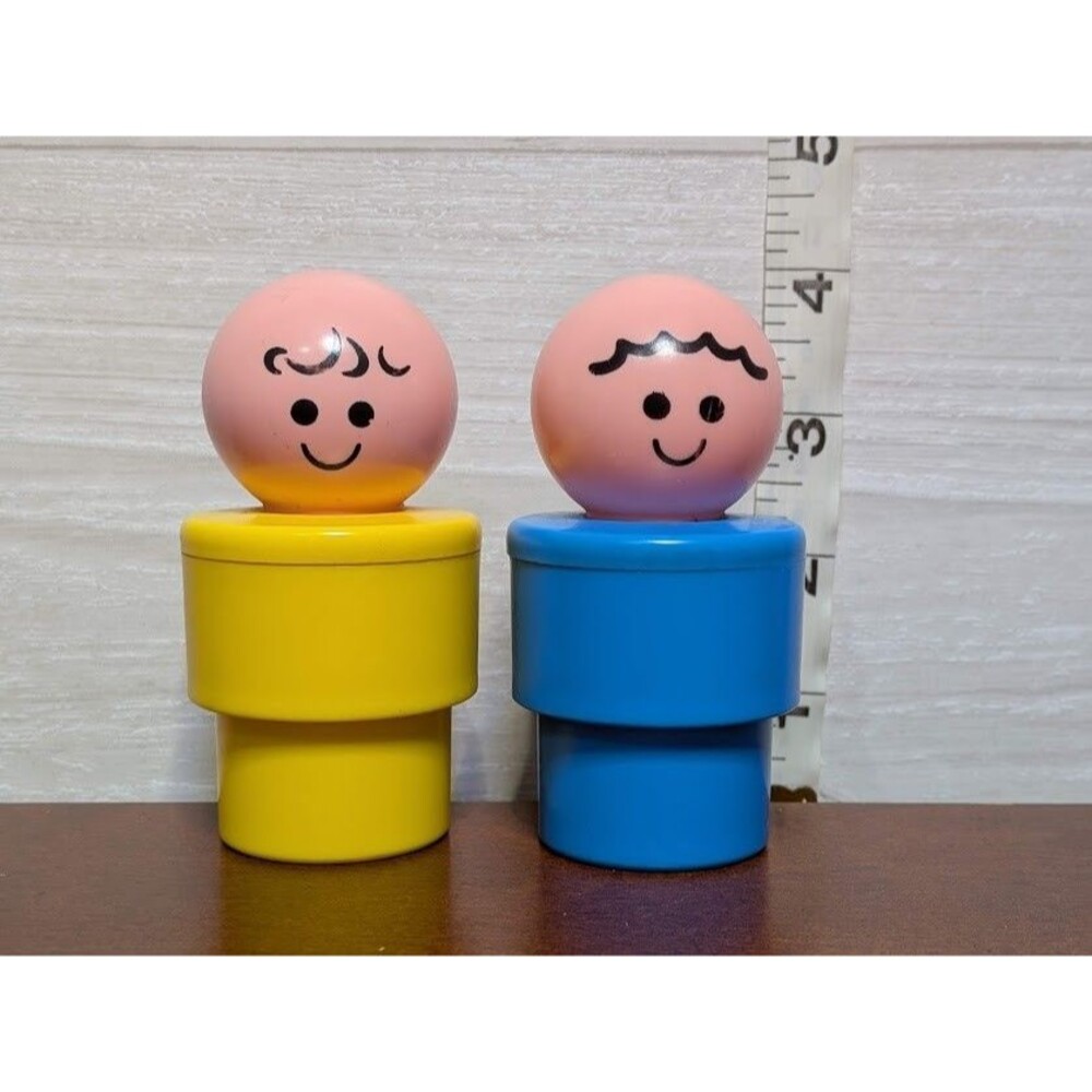 VINTAGE 1974 Fisher Price Little People Figures Set of 2 Boys Yellow Blue